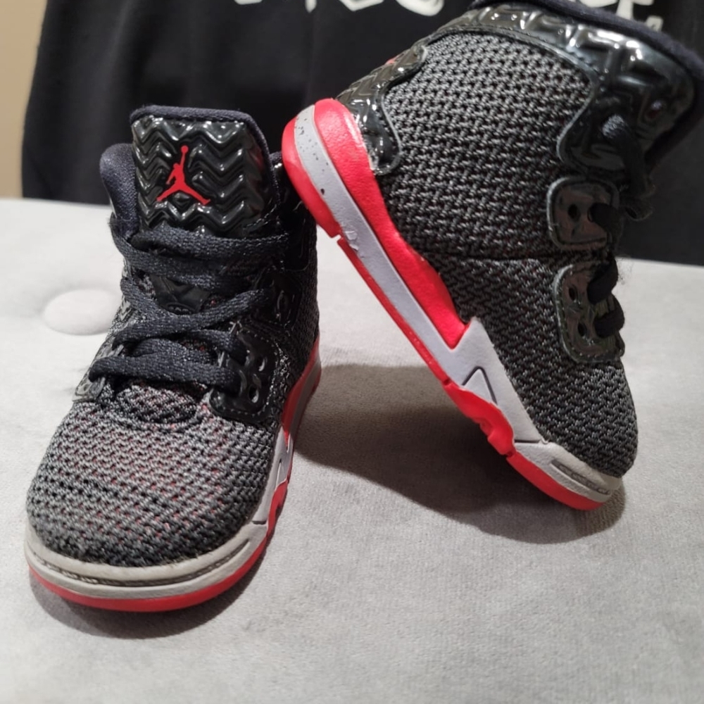 Baby shoes